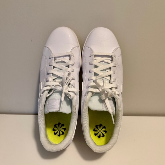 Nike Court Royale 2 Shoes - Picture 3 of 5